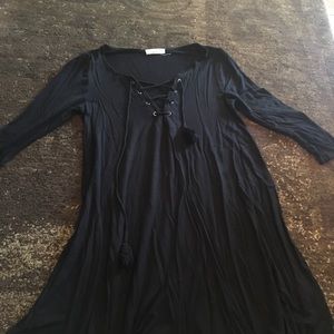 Black dress with v-string neck